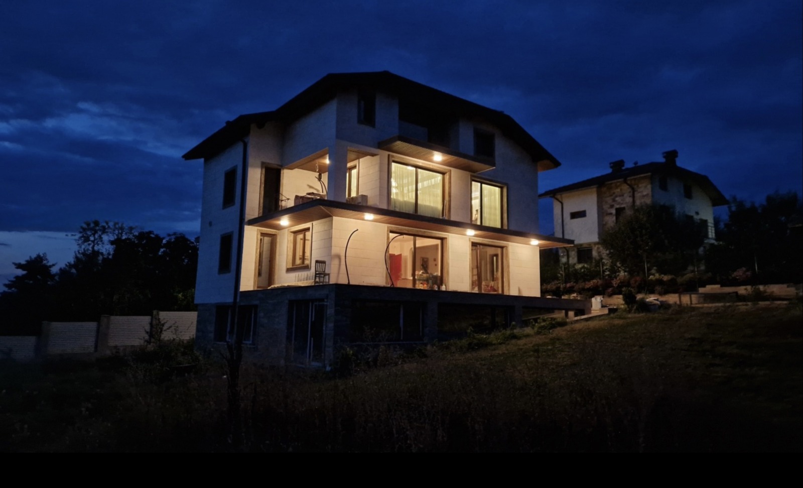 Продава КЪЩА, гр. София, с. Лозен, снимка 2 - Къщи - 51429142