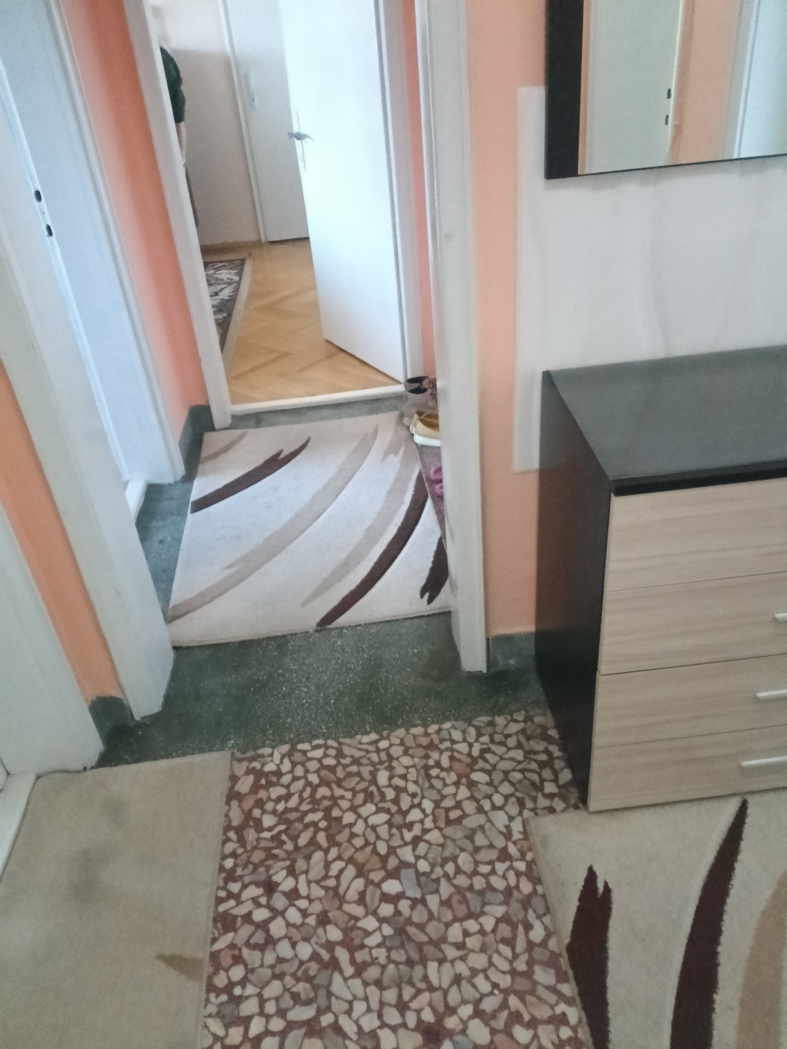������� 4-����� | Imot.bg � ����������� 8