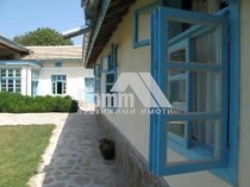 Продава КЪЩА, с. Помощица, област Търговище, снимка 2 - Къщи - 53621134