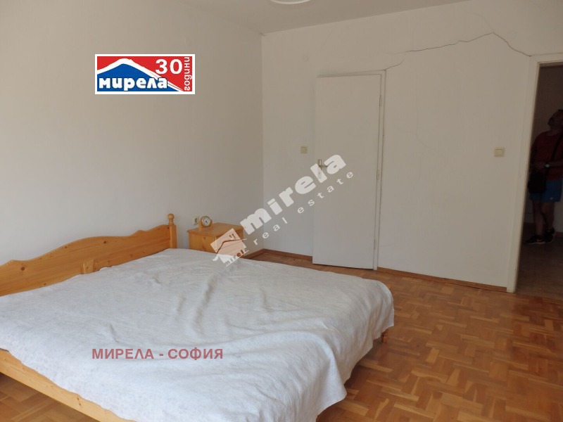 Til salgs  1 soverom Sofia , m-t Gardova glava , 76 kvm | 39027680 - bilde [4]
