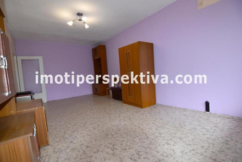 Продава 2-СТАЕН, гр. Пловдив, Кючук Париж, снимка 2 - Апартаменти - 53494562