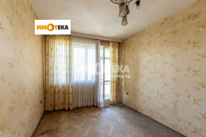 Продава 3-СТАЕН, гр. Варна, Център, снимка 9 - Aпартаменти - 46904676