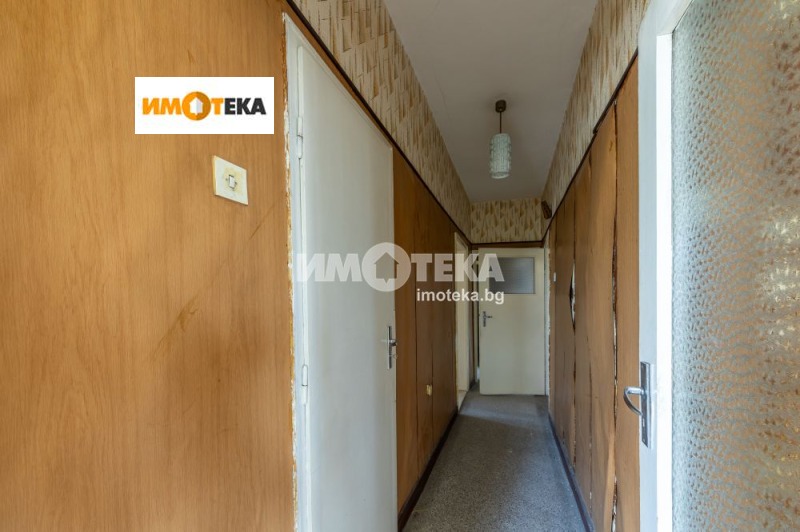 Продава 3-СТАЕН, гр. Варна, Център, снимка 8 - Aпартаменти - 46904676