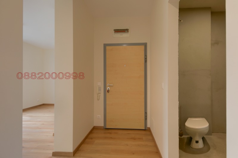 Myytävänä  2 makuuhuonetta Sofia , Manastirski livadi , 155 neliömetriä | 54240046 - kuva [9]