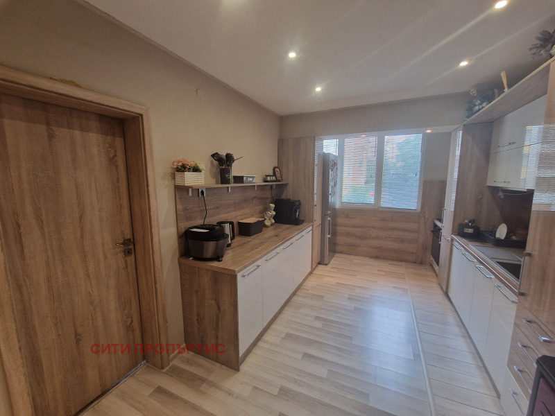De vânzare  3+ dormitor Blagoevgrad , Osvobojdenie , 115 mp | 41798057 - imagine [2]