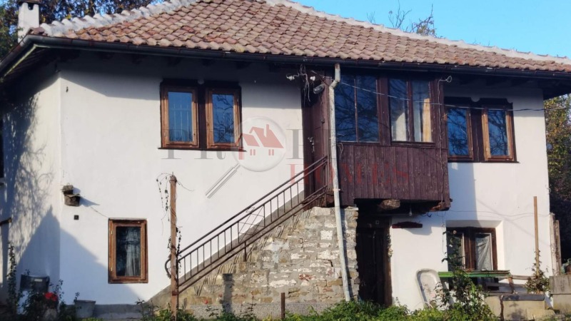 Продава КЪЩА, с. Катранджии, област Габрово