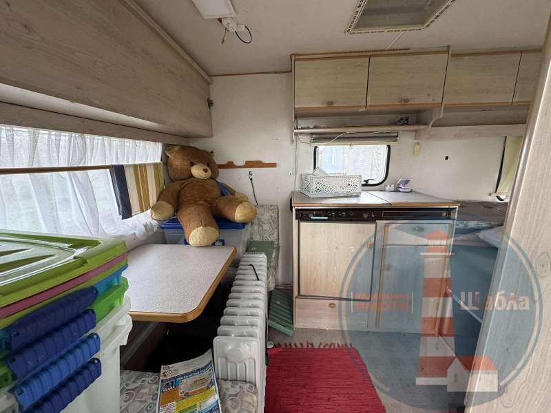 Продава КЪЩА, с. Хаджи Димитър, област Добрич, снимка 11 - Къщи - 52705716