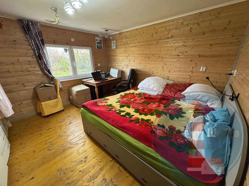 Продава КЪЩА, с. Хаджи Димитър, област Добрич, снимка 7 - Къщи - 52705716