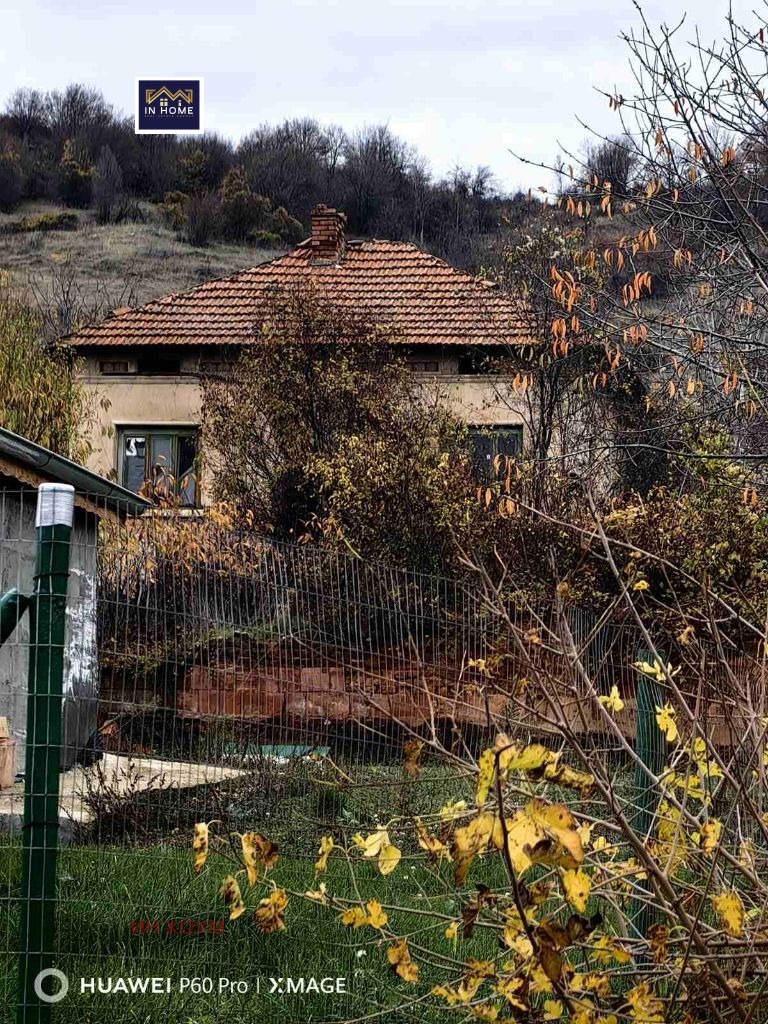 Продава КЪЩА, с. Горна Бешовица, област Враца