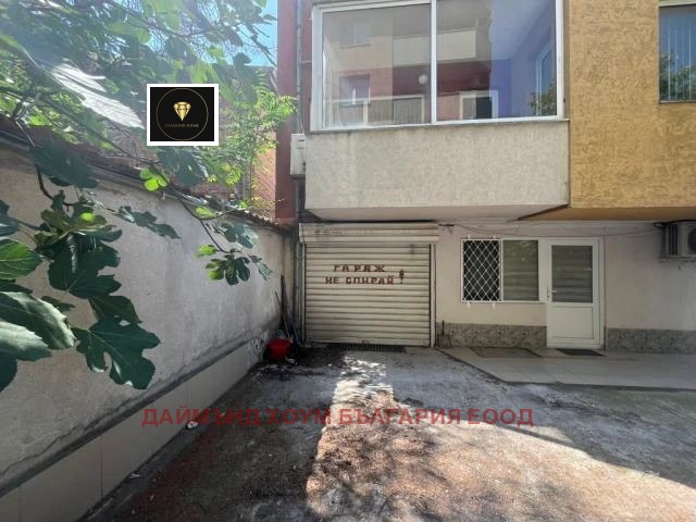 Til salg  Garage Plovdiv , Kamenitsa 1 , 21 kvm | 10897725
