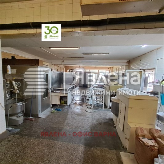 Til salg  Industribygning Varna , Zapadna promishlena zona , 900 kvm | 78731190 - billede [2]