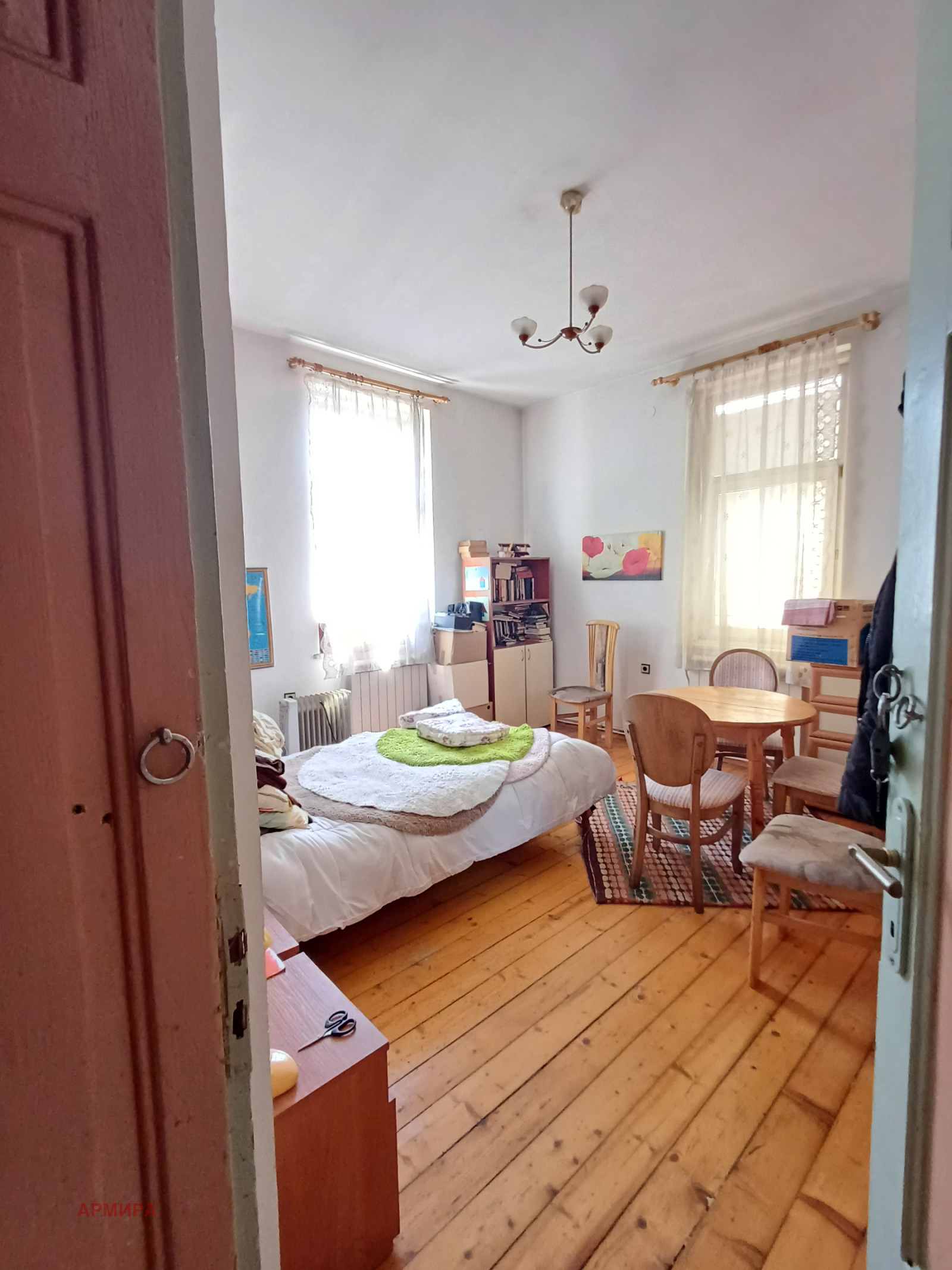 Продава 3-СТАЕН, гр. София, Център, снимка 2 - Апартаменти - 54812498
