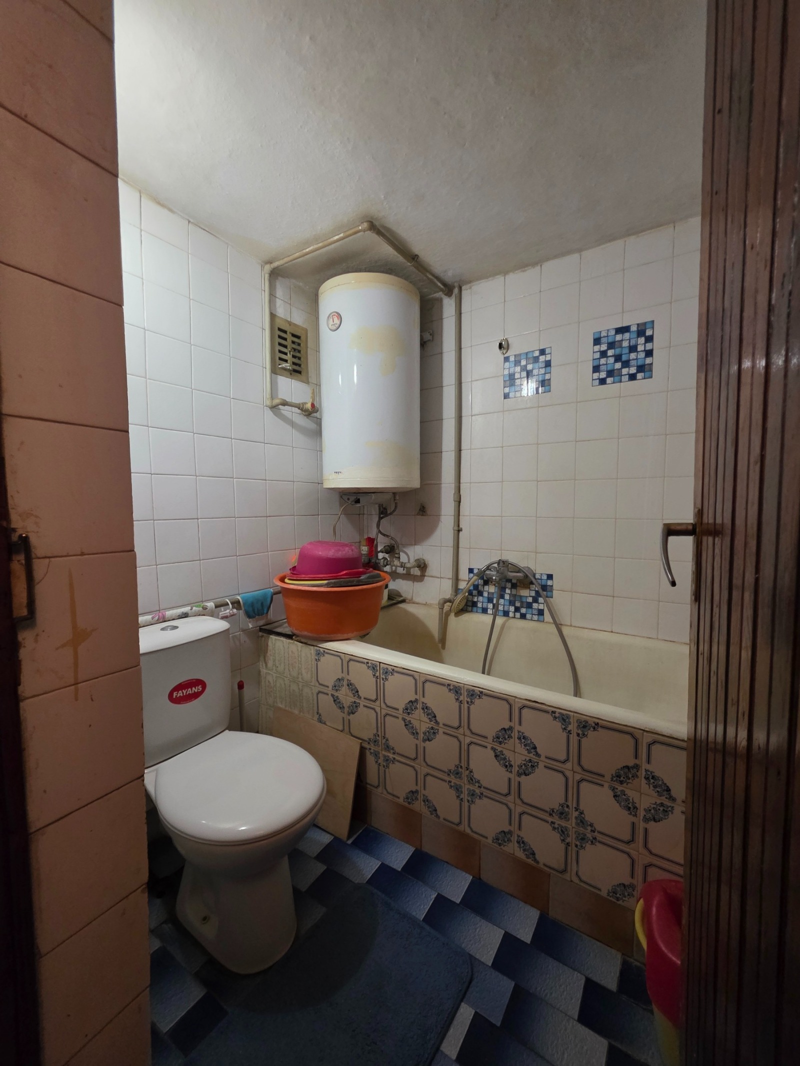Продава КЪЩА, с. Хераково, област София област, снимка 13 - Къщи - 55280704