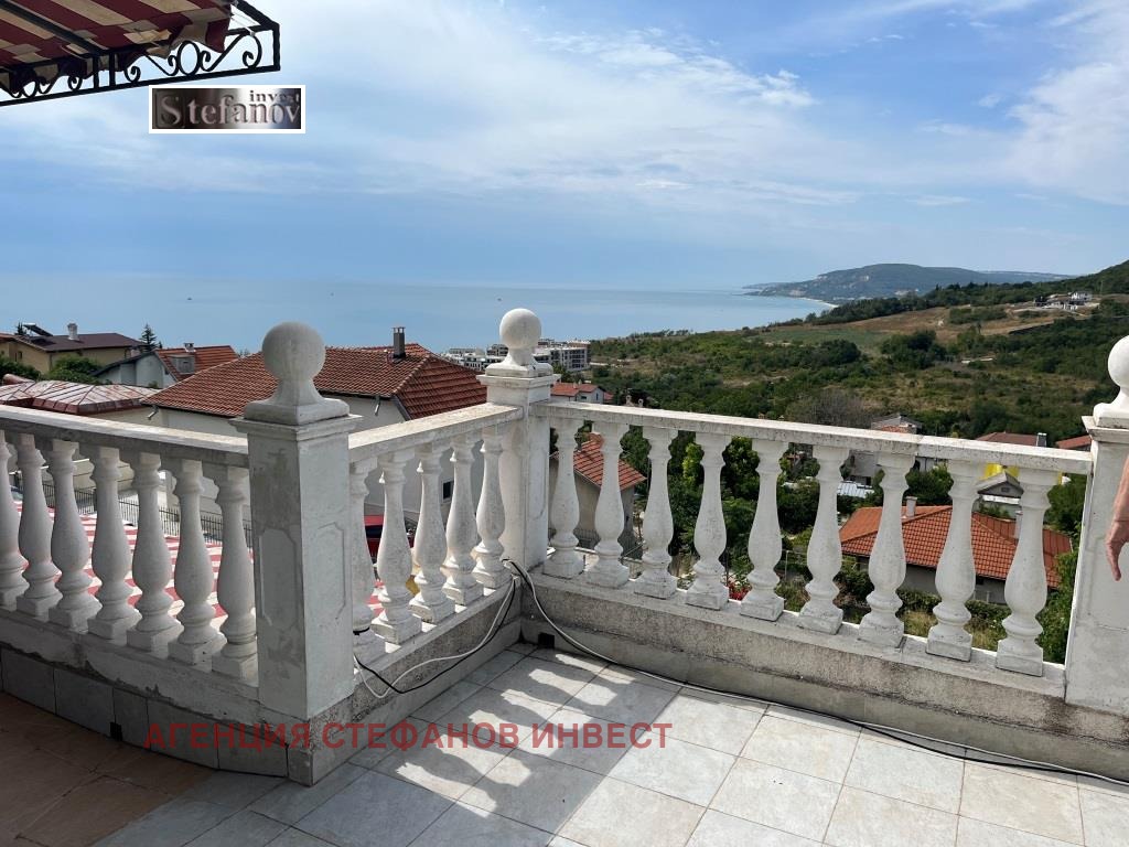 Продава КЪЩА, гр. Балчик, област Добрич, снимка 6 - Къщи - 55811931