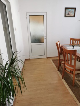 2 bedroom Aytos, region Burgas 7