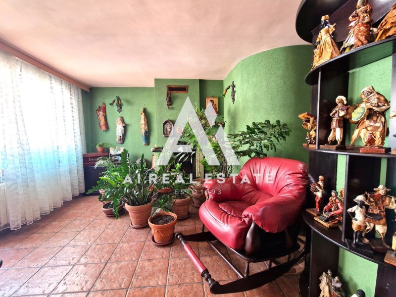 Продава 3-СТАЕН, гр. Плевен, Идеален център, снимка 4 - Апартаменти - 52708593