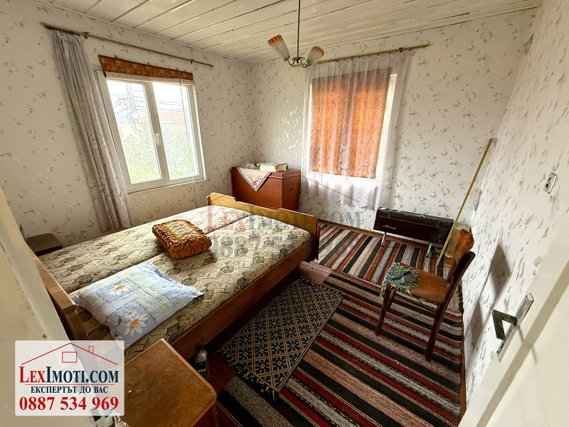 Продава КЪЩА, с. Басарбово, област Русе, снимка 10 - Къщи - 52159654