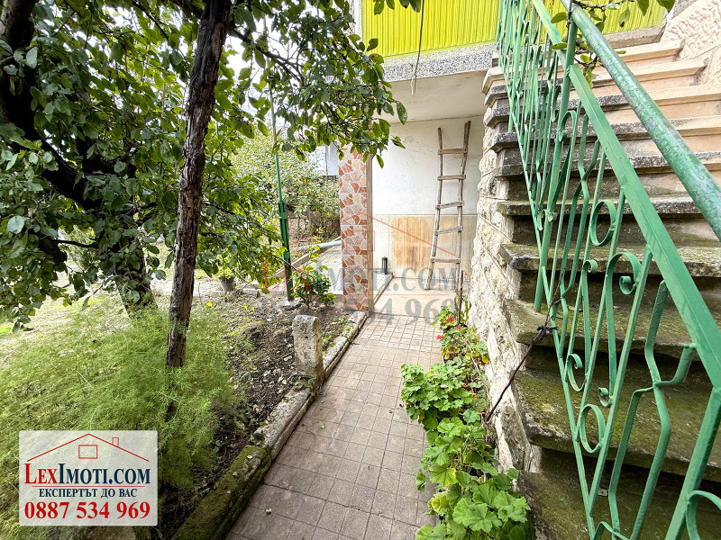 Продава КЪЩА, с. Басарбово, област Русе, снимка 9 - Къщи - 52159654