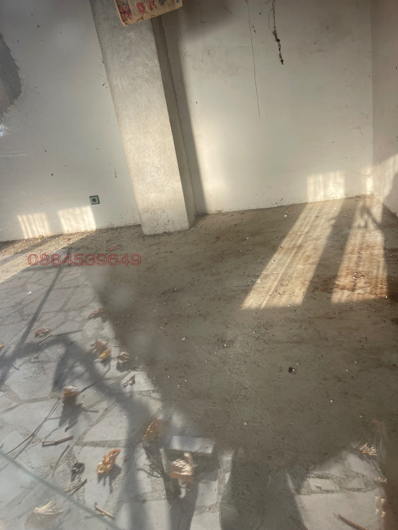 Продава КЪЩА, гр. Хасково, в.з. Хасково, снимка 11 - Къщи - 52780736