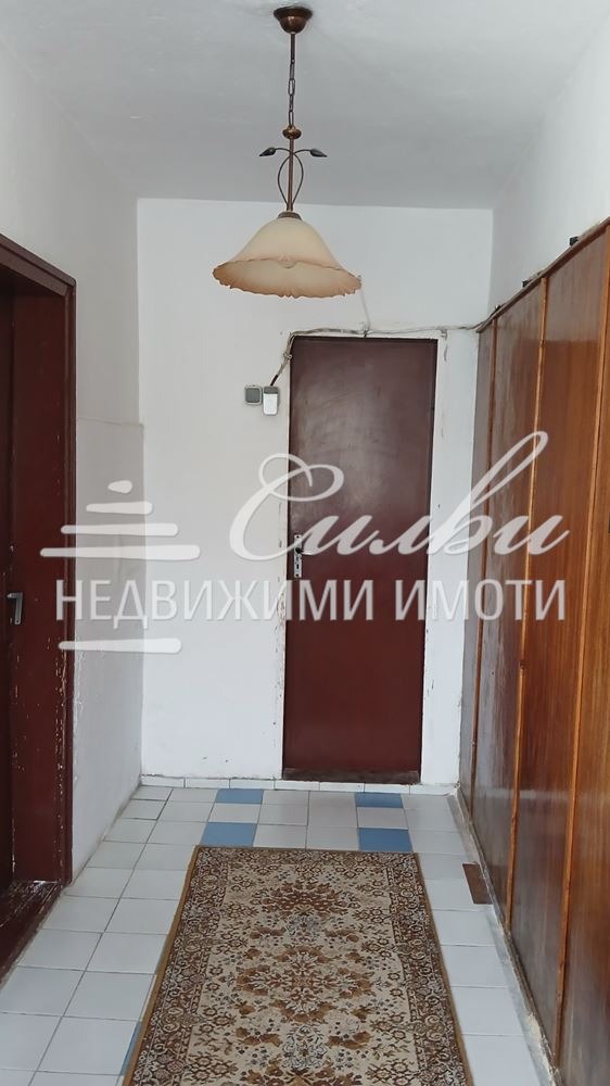 Продава КЪЩА, гр. Нови пазар, област Шумен, снимка 7 - Къщи - 54837175