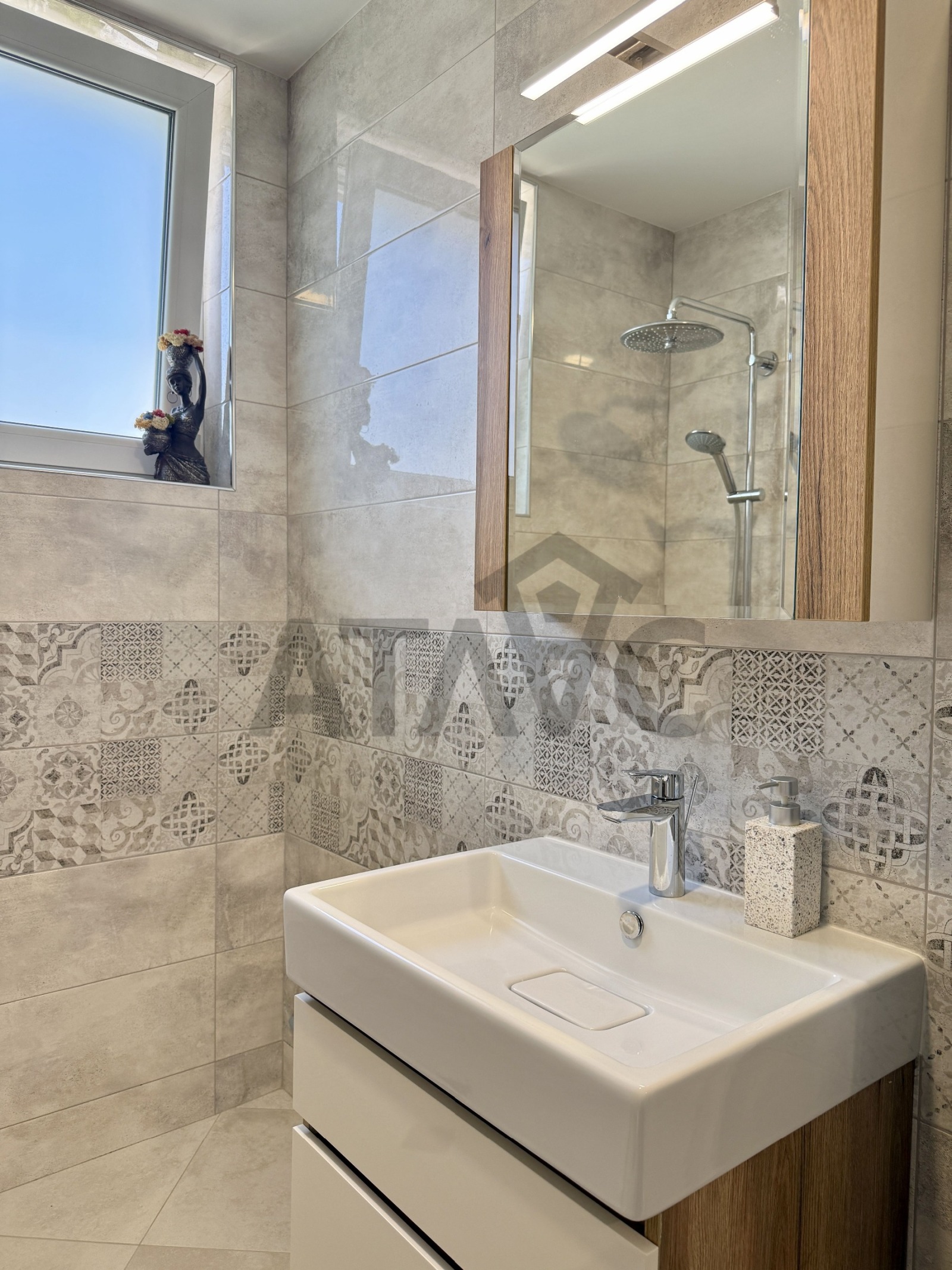 Продава 3-СТАЕН, гр. Пловдив, Остромила, снимка 15 - Апартаменти - 54025688
