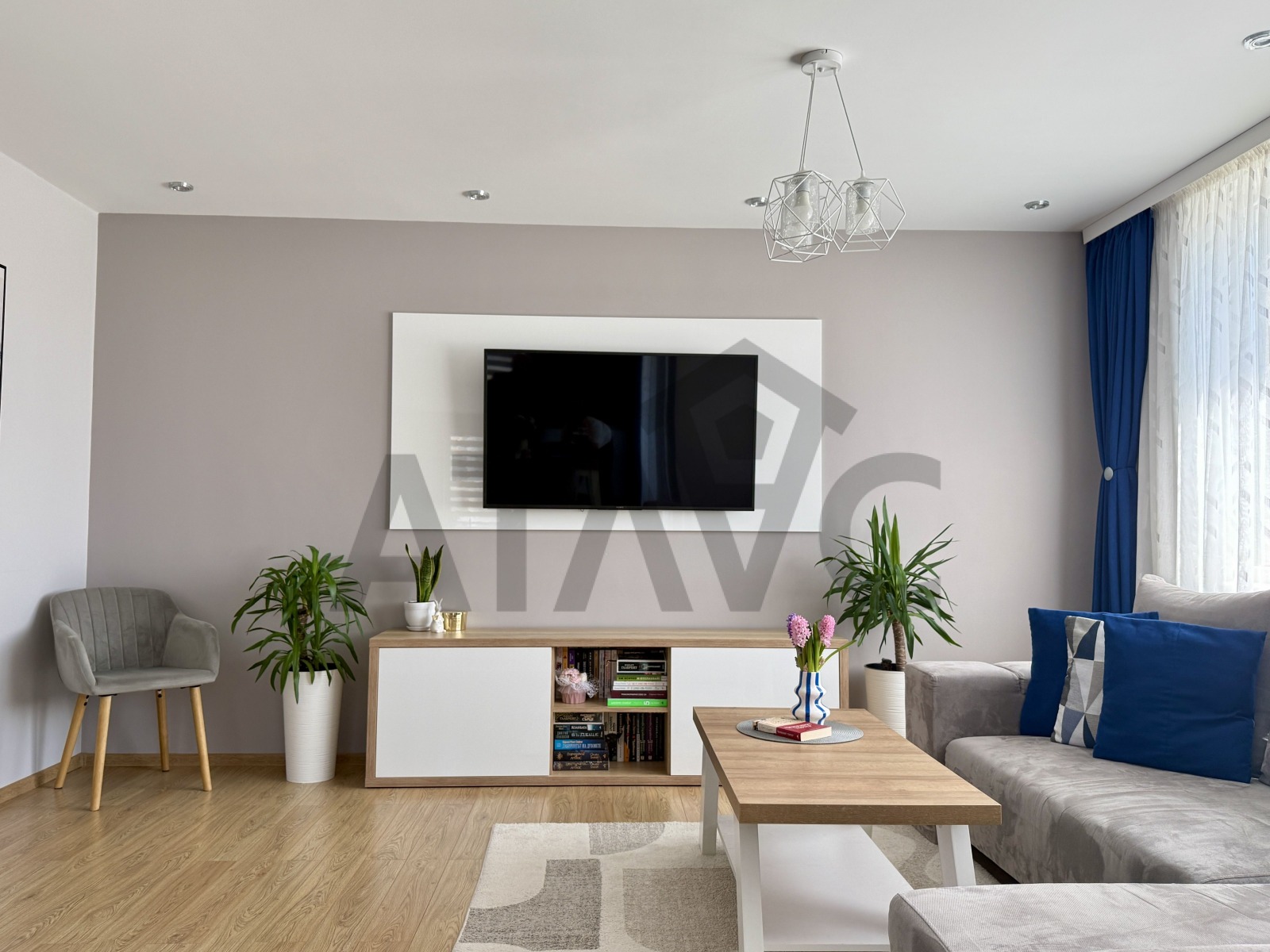 Продава 3-СТАЕН, гр. Пловдив, Остромила, снимка 2 - Апартаменти - 54025688