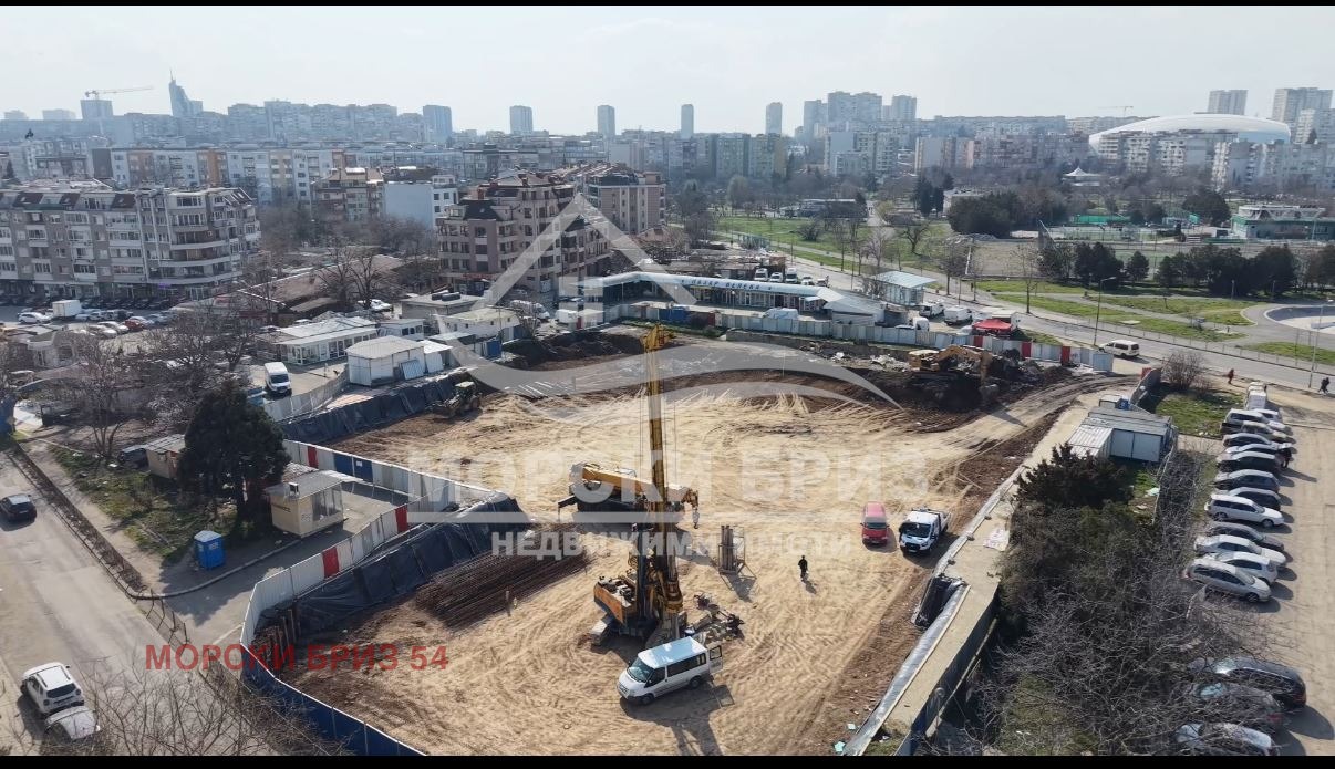 Продава 3-СТАЕН, гр. Бургас, Изгрев, снимка 2 - Апартаменти - 54957564