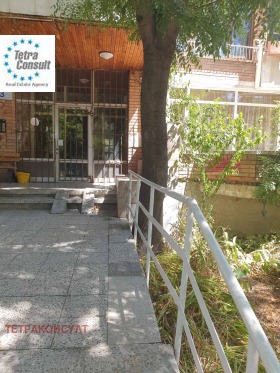 2 chambres Belite brezi, Sofia