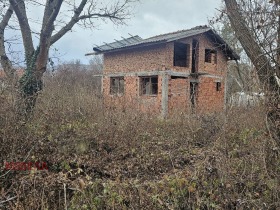 Maison Kalichte, région Pernik 1