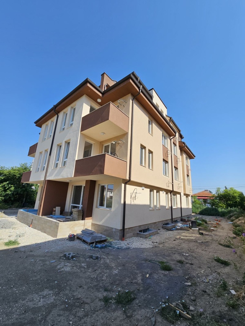 Till salu  1 sovrum Plovdiv , Komatevo , 84 kvm | 66835767