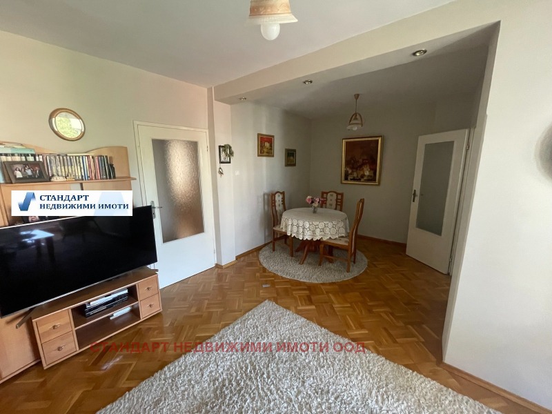 Продава  3-стаен град Пловдив , Център , 98 кв.м | 93028904 - изображение [2]