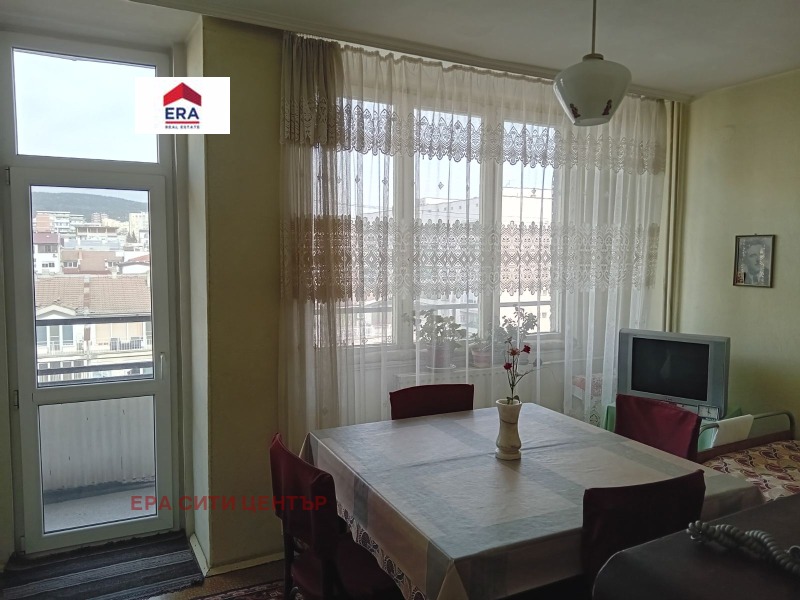 En venta  3 dormitorios Stara Zagora , Tsentar , 97 metros cuadrados | 94426066 - imagen [2]