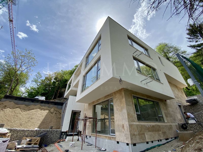 Продаја  3 спаваће собе Софија , Бојана , 273 м2 | 10356371 - слика [2]