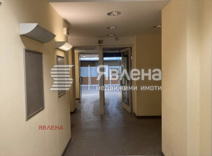 Продава  Офис град София , Център , 1178 кв.м | 56108366 - изображение [7]