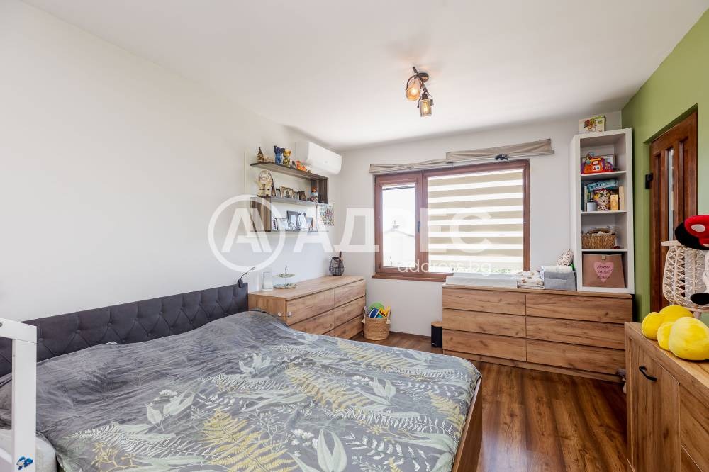 Продава КЪЩА, гр. Варна, Бриз, снимка 13 - Къщи - 55085985