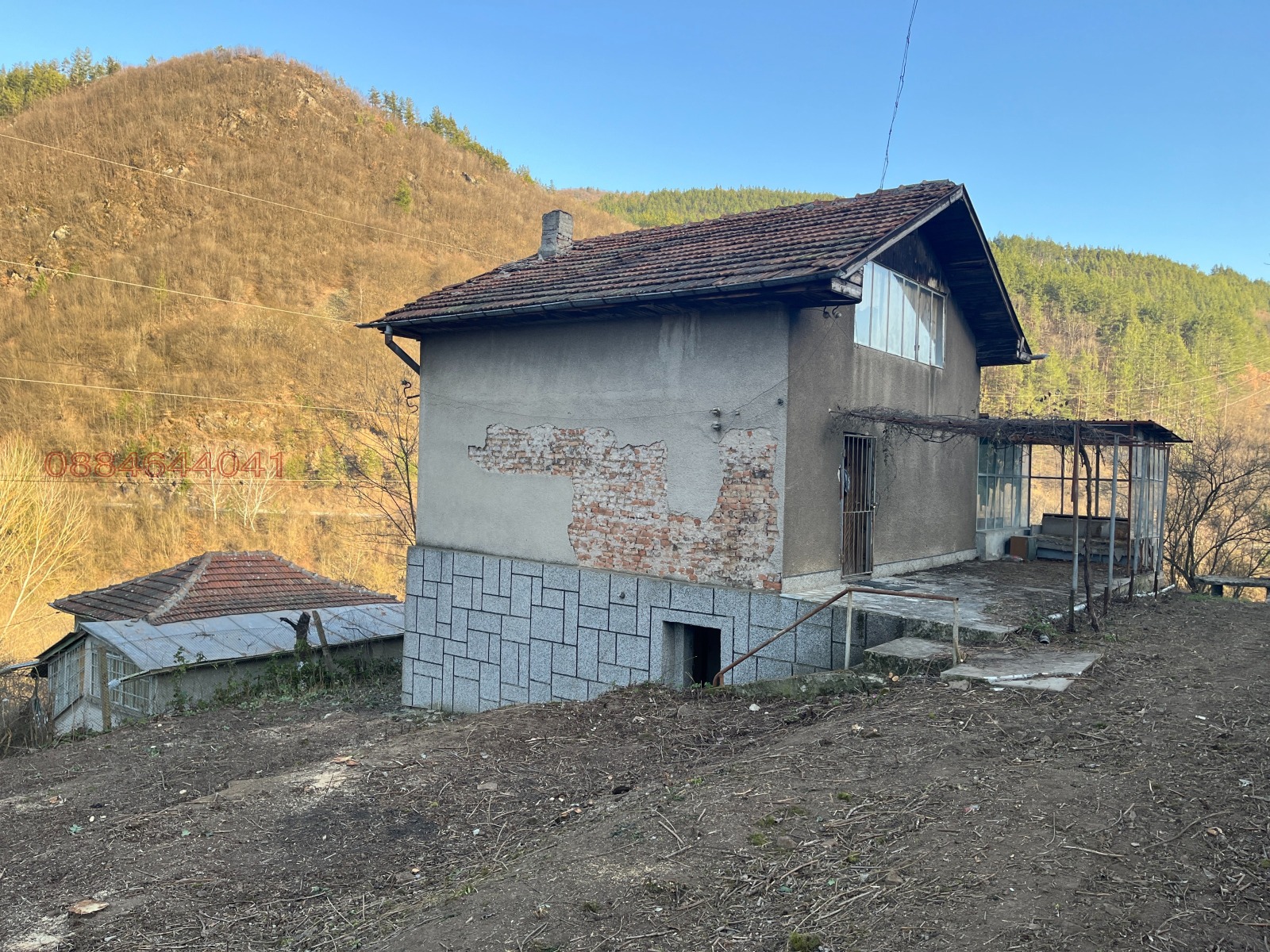 Продава КЪЩА, с. Томпсън, област София област, снимка 8 - Къщи - 55978970