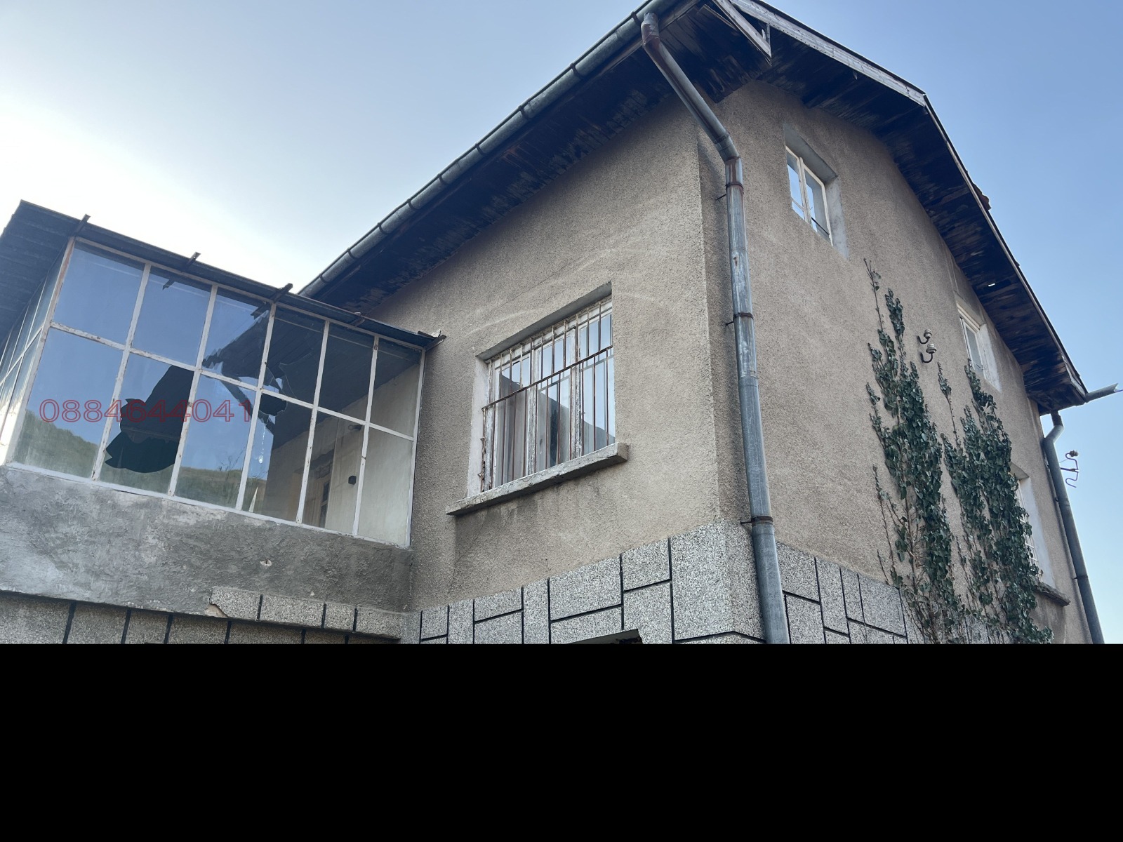 Продава КЪЩА, с. Томпсън, област София област, снимка 9 - Къщи - 55978970
