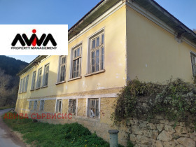 Продажба на имоти в с. Зелениград, област Перник - изображение 3 