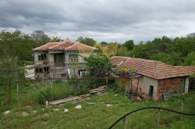 КЪЩА, 80 m2