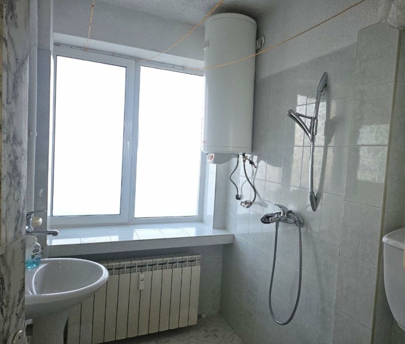 Продава  2-стаен град Русе , Централен южен район , 69 кв.м | 73437404 - изображение [9]