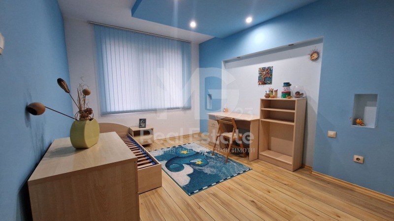 Продава 2-СТАЕН, гр. Пловдив, Кючук Париж