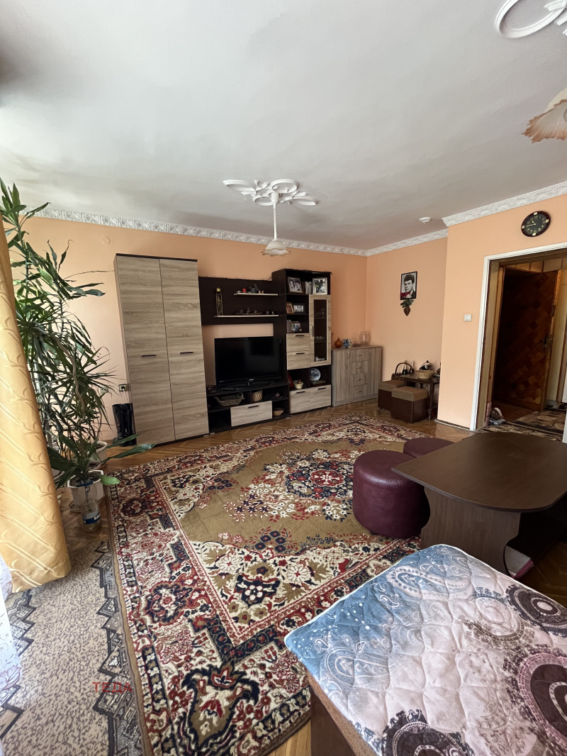 For Sale  2 bedroom Vratsa , Tsentar , 85 sq.m | 73489235 - image [4]