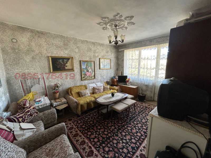 Продава 4-СТАЕН, гр. Търговище, Вароша, снимка 5 - Апартаменти - 52360605