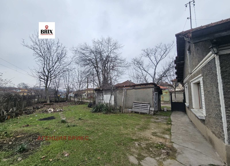Продава КЪЩА, гр. Русе, Централен кооп. пазар, снимка 3 - Къщи - 53534642