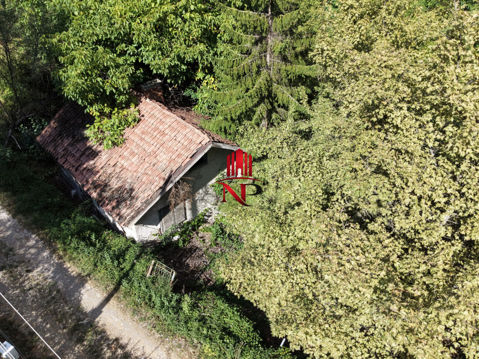 Продава КЪЩА, с. Клисура, област София област, снимка 2 - Къщи - 55992649