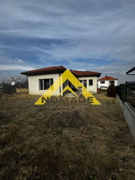 Casa Belashtitsa, región Plovdiv 8