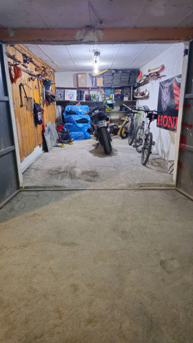 Garagem Centar, Plovdiv 1