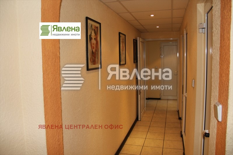 Продава 3-СТАЕН, гр. София, Света Троица, снимка 10 - Aпартаменти - 48955259