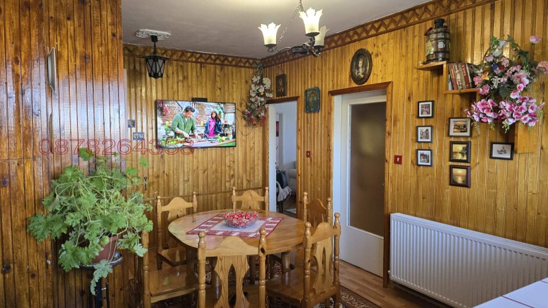 Продава 3-СТАЕН, гр. Радомир, област Перник, снимка 9 - Апартаменти - 52782342