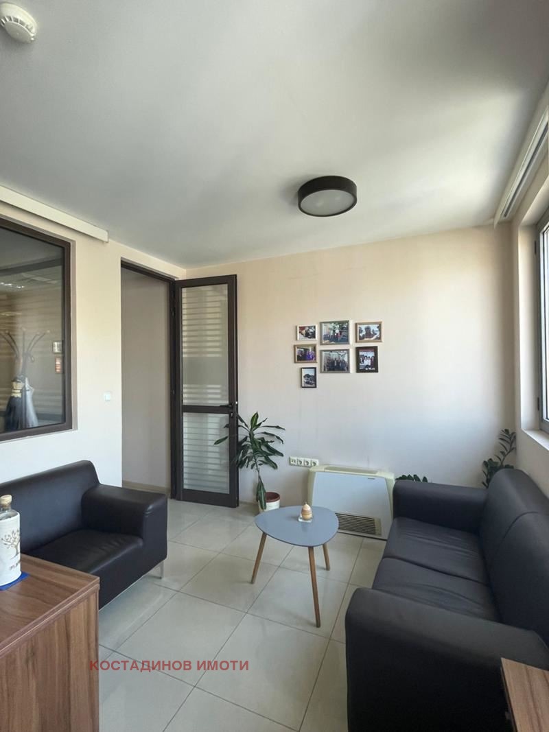 De vânzare  Birou Plovdiv , Țentâr , 71 mp | 72843804 - imagine [8]